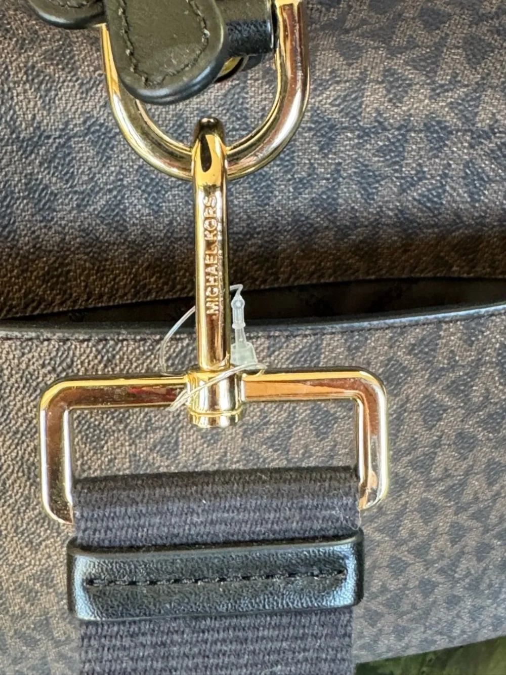 Rare MICHAEL KORS Small Logo Stripe Pet Travel Carrier.